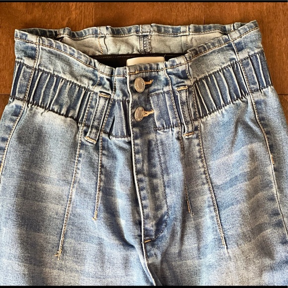 Uniq by LITZ Wide leg, High rise jeans! - Picture 3 of 5